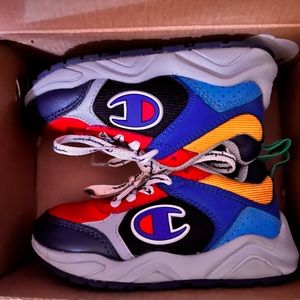 Boys champion shoes